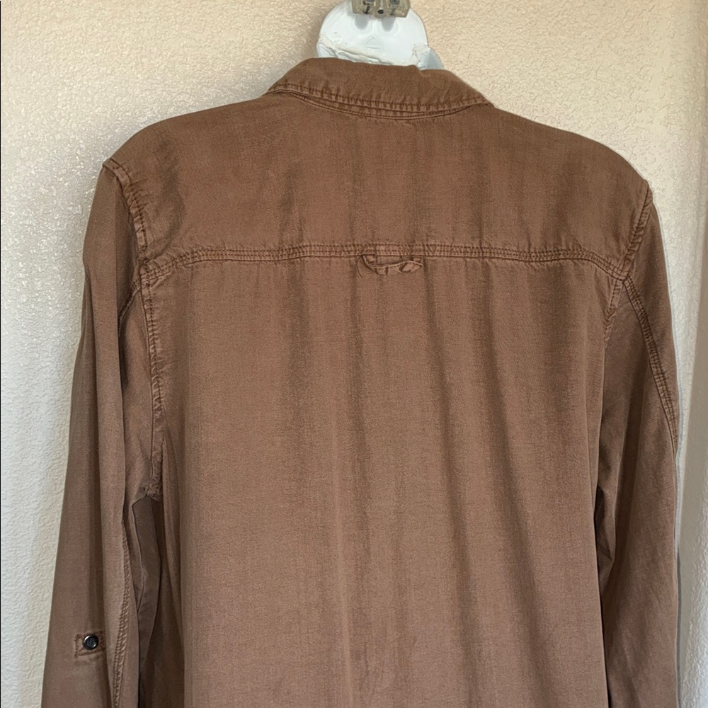 VELVET HEART Long Brown Button-Up Shirt, brass buttons, roll up sleeves. L - Picture 9 of 16